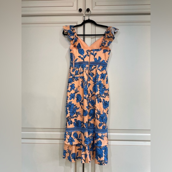 Alice and Olivia
Jade Ruffled Floral Midi Dress (100) - Picture 6 of 8